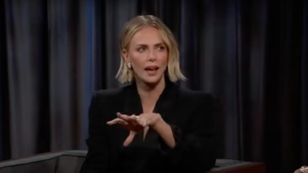 Charlize Theron defiende el Oscar que Uma Thurman merecía por 'Kill Bill'