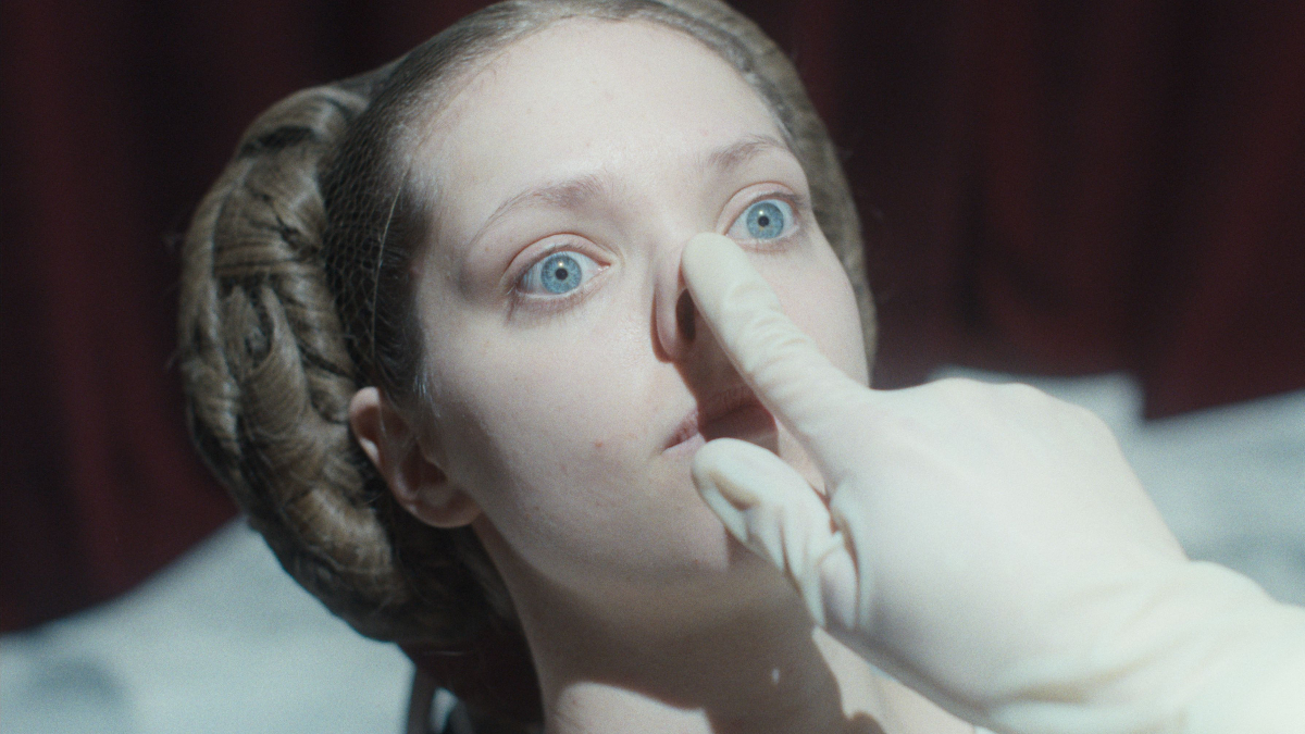 ¿Dónde ver ‘The Ugly Stepsister’? Lo que debes saber sobre el estreno en streaming de la inquietante versión de Cenicienta