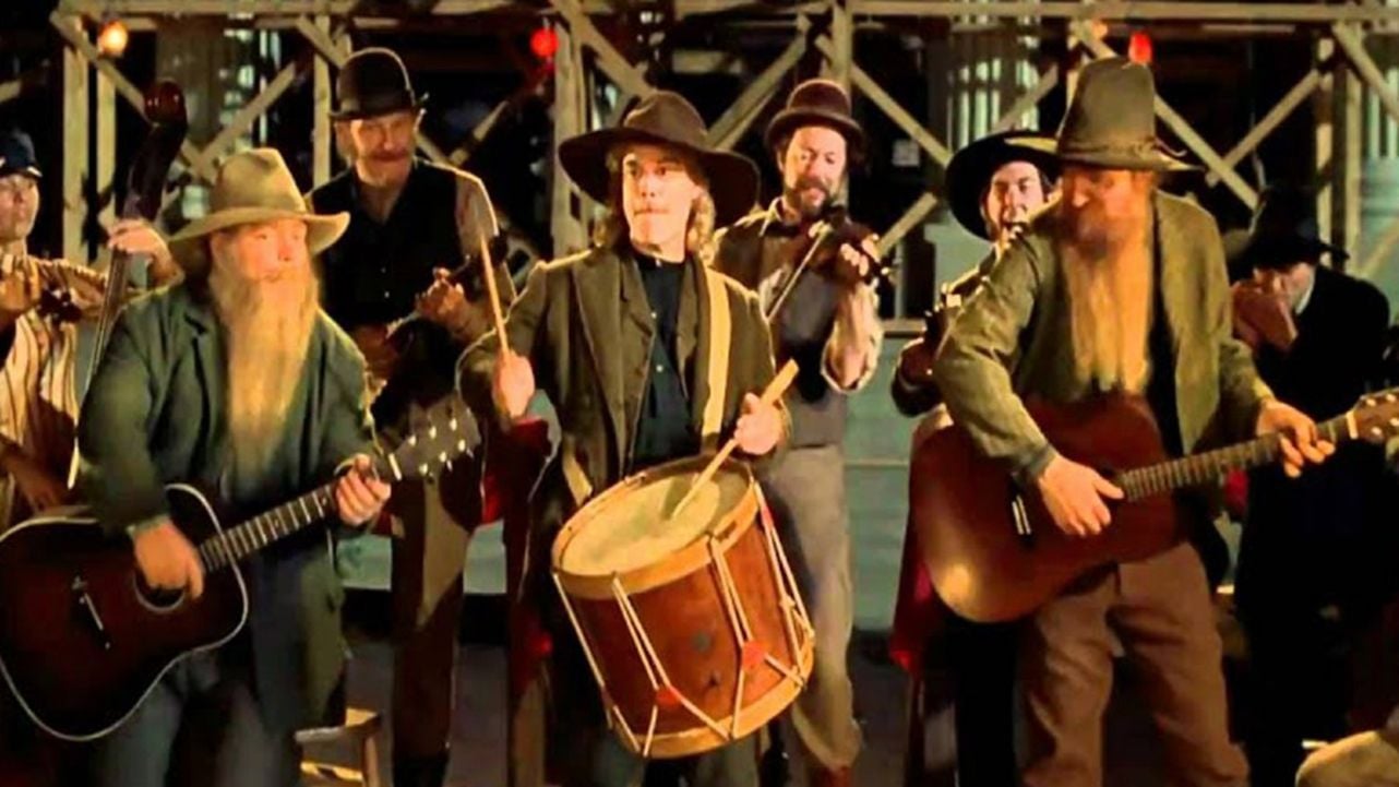 El cameo secreto de ZZ Top en ‘Regreso al futuro III’: 48 segundos que hacen historia en el cine