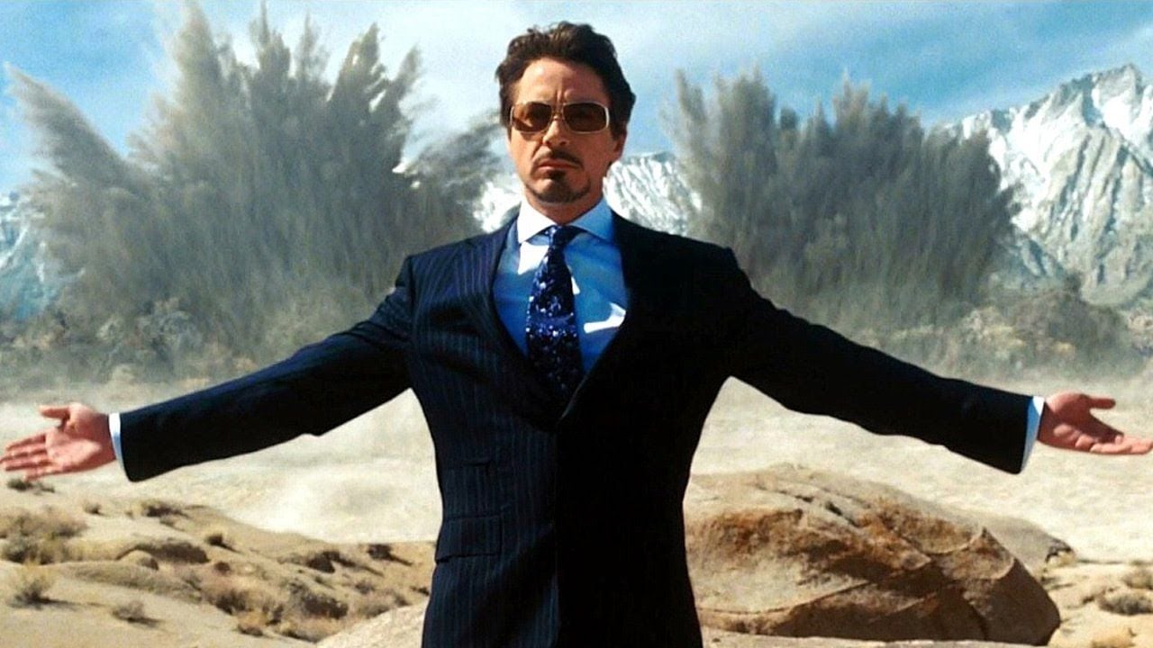 El ingenioso truco detrás de las gafas de sol de Robert Downey Jr. en 'Iron Man': cuando la improvisación crea historia