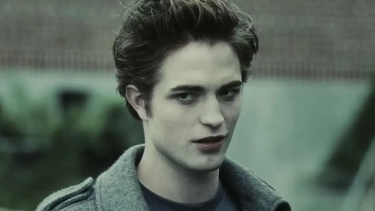 La insólita escena de 'Crepúsculo' donde los extras parecen generados por IA… pero son reales