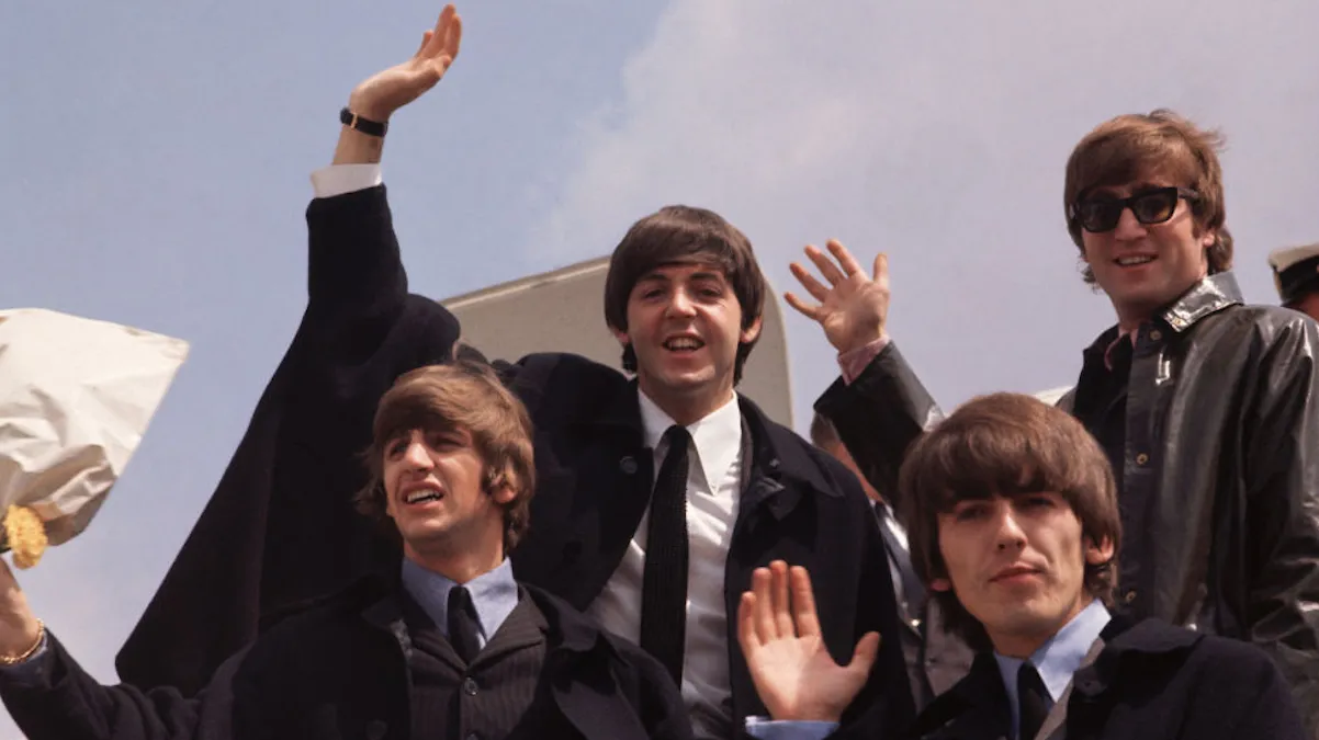 Sony reúne a tres destacados guionistas británicos para crear la ambiciosa saga fílmica de los Beatles dirigida por Sam Mendes
